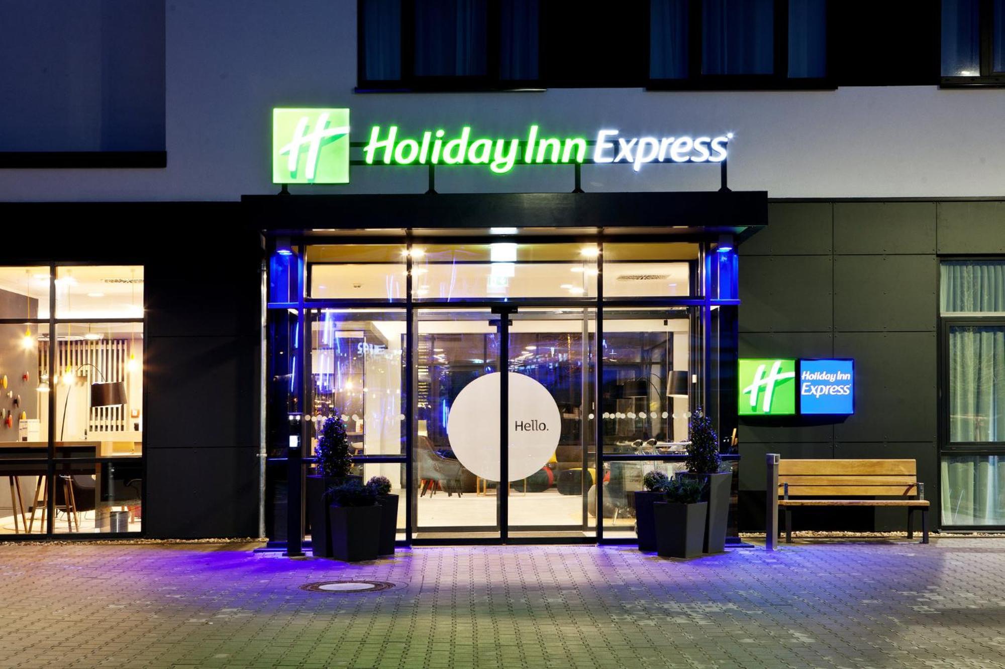 Holiday Inn Express - Duesseldorf Airport — Foto 1